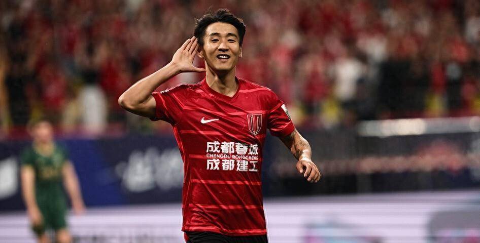 赛后体能课后,成都蓉城更衣室发声备战意大利杯,球迷炸锅,赛程密集仍需轮换的简单介绍-lol赛事竞猜