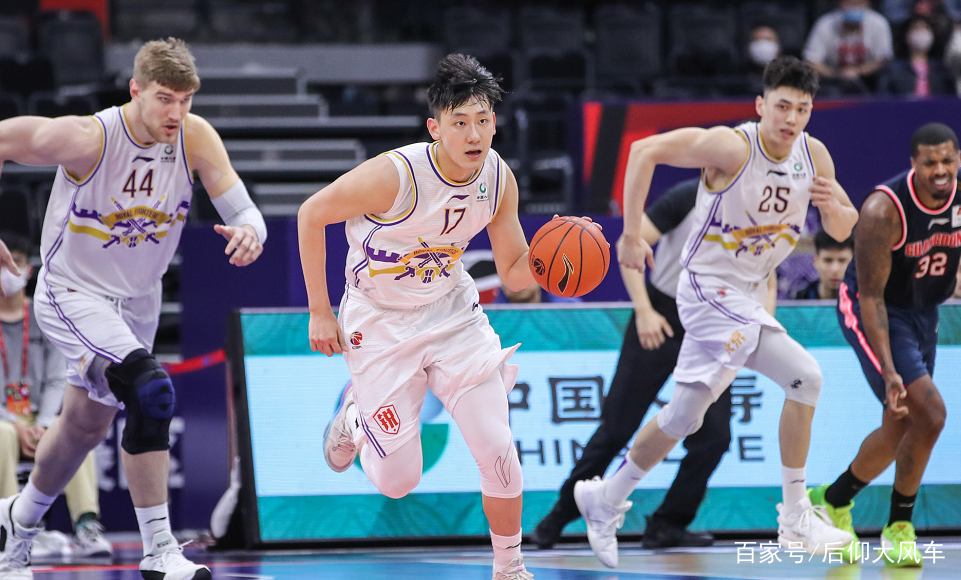 风云突变！皇家社会今夜远射贴柱；CBA常规赛版图或变；压力陡增；年轻球员得到机会 -英雄联盟下注